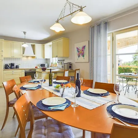 וילה Rustic Azzurra With Pool In Sv Lovrec Medaki