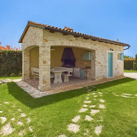 וילה Rustic Azzurra With Pool In Sv Lovrec *