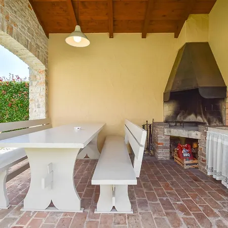 Rustic Azzurra With Pool In Sv Lovrec * Medaki