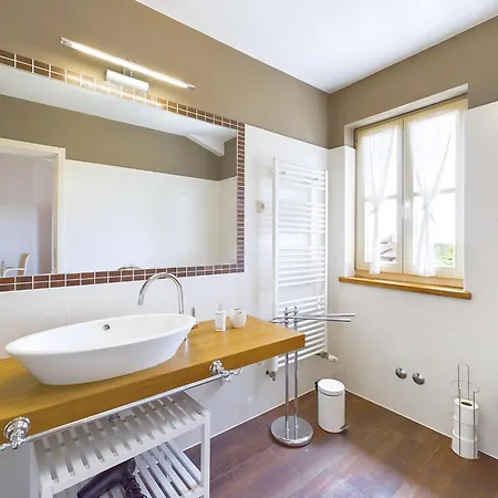Rustic Azzurra With Pool In Sv Lovrec Villa