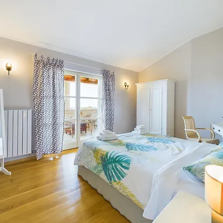 Rustic Azzurra With Pool In Sv Lovrec Villa *